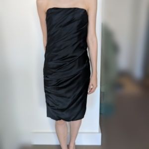 [NWT]100% Silk Vera Wang black strapless dress